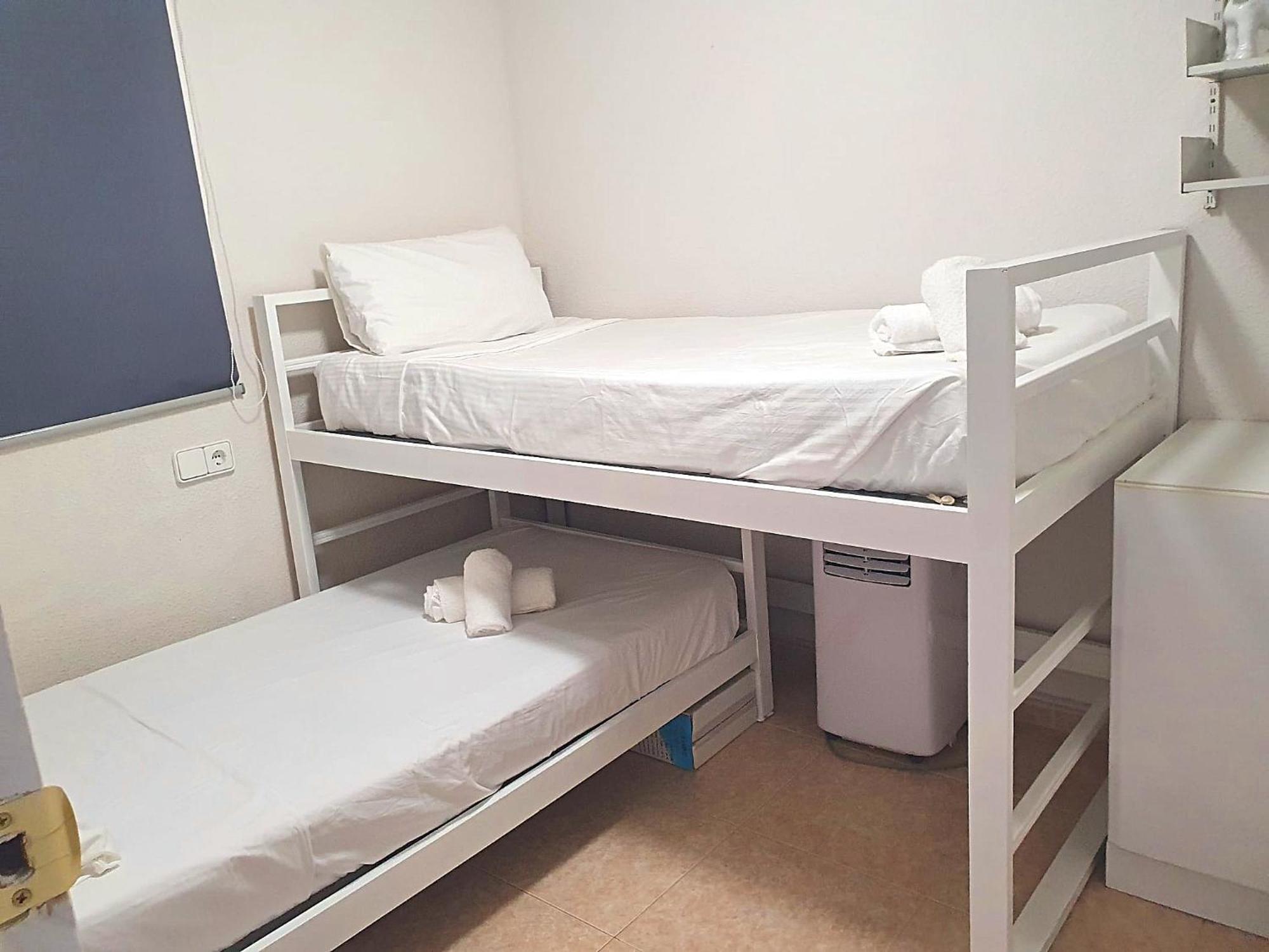 Three Bedrooms Apart In Benidorm Near Beach And Strip Esterno foto